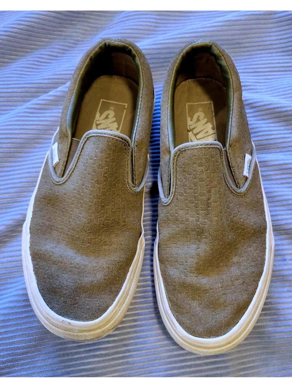 Vans Classic Slip-On Shoes - Olive Green, Size 6 US